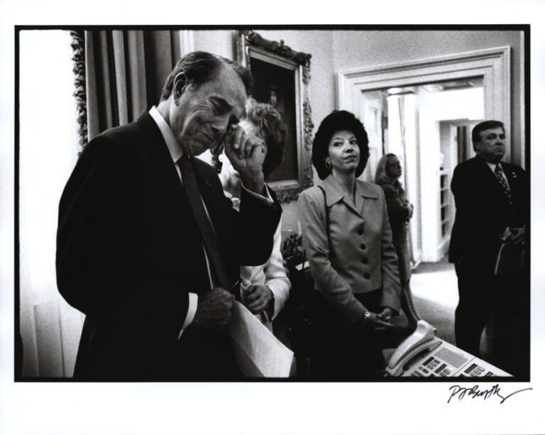 resignation_pf bentley_dole with robin and elizabeth