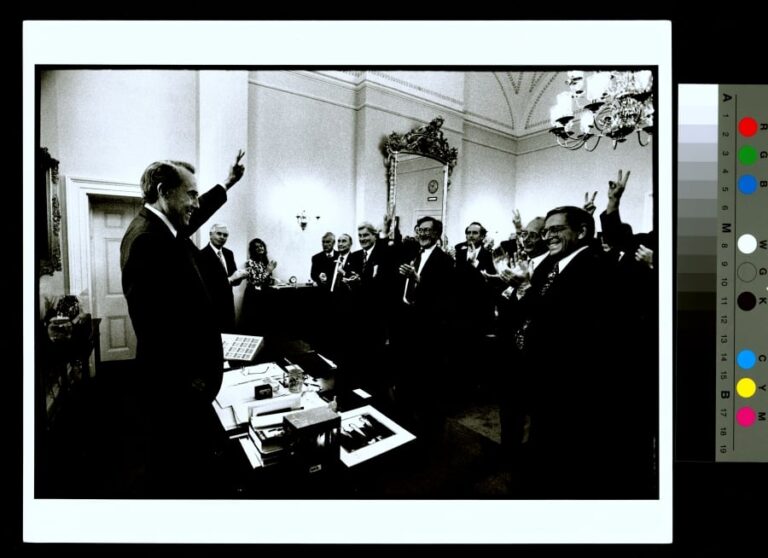 resignation_pf bentley_dole with staff